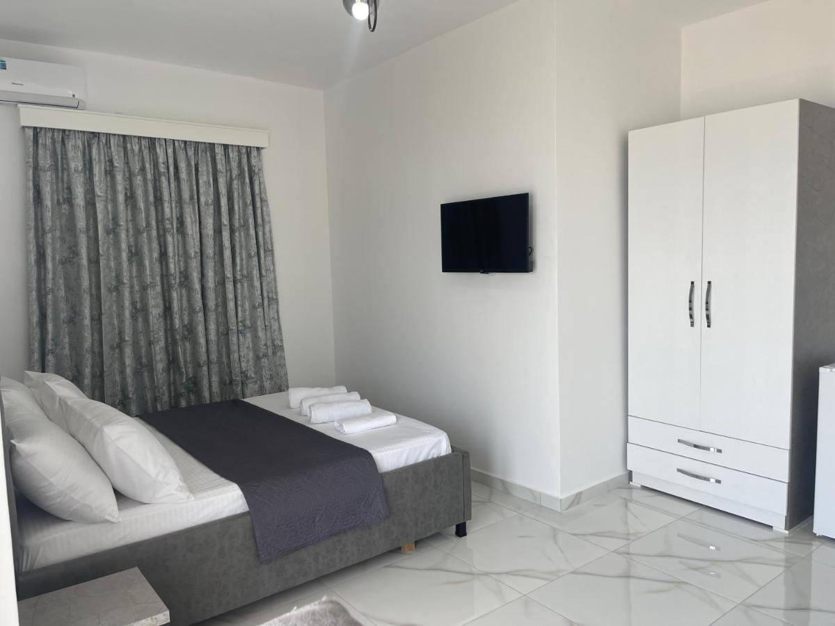 Villa Marsal Sarandë Exterior foto