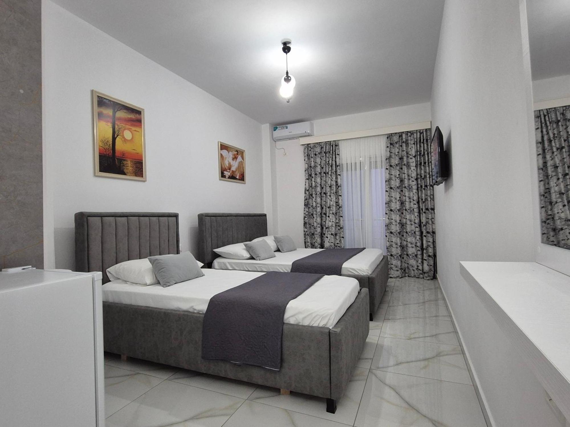 Villa Marsal Sarandë Exterior foto