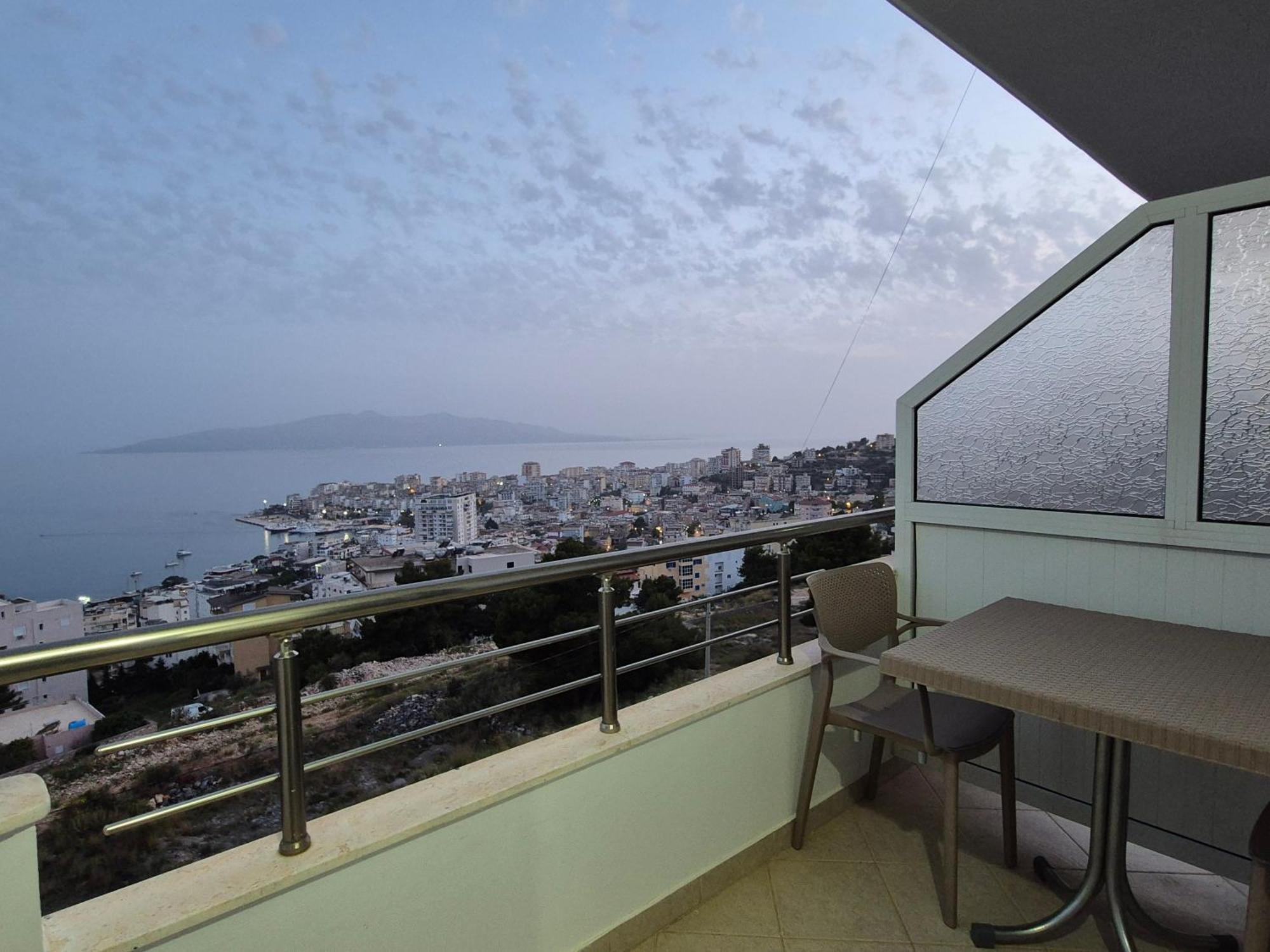 Villa Marsal Sarandë Exterior foto