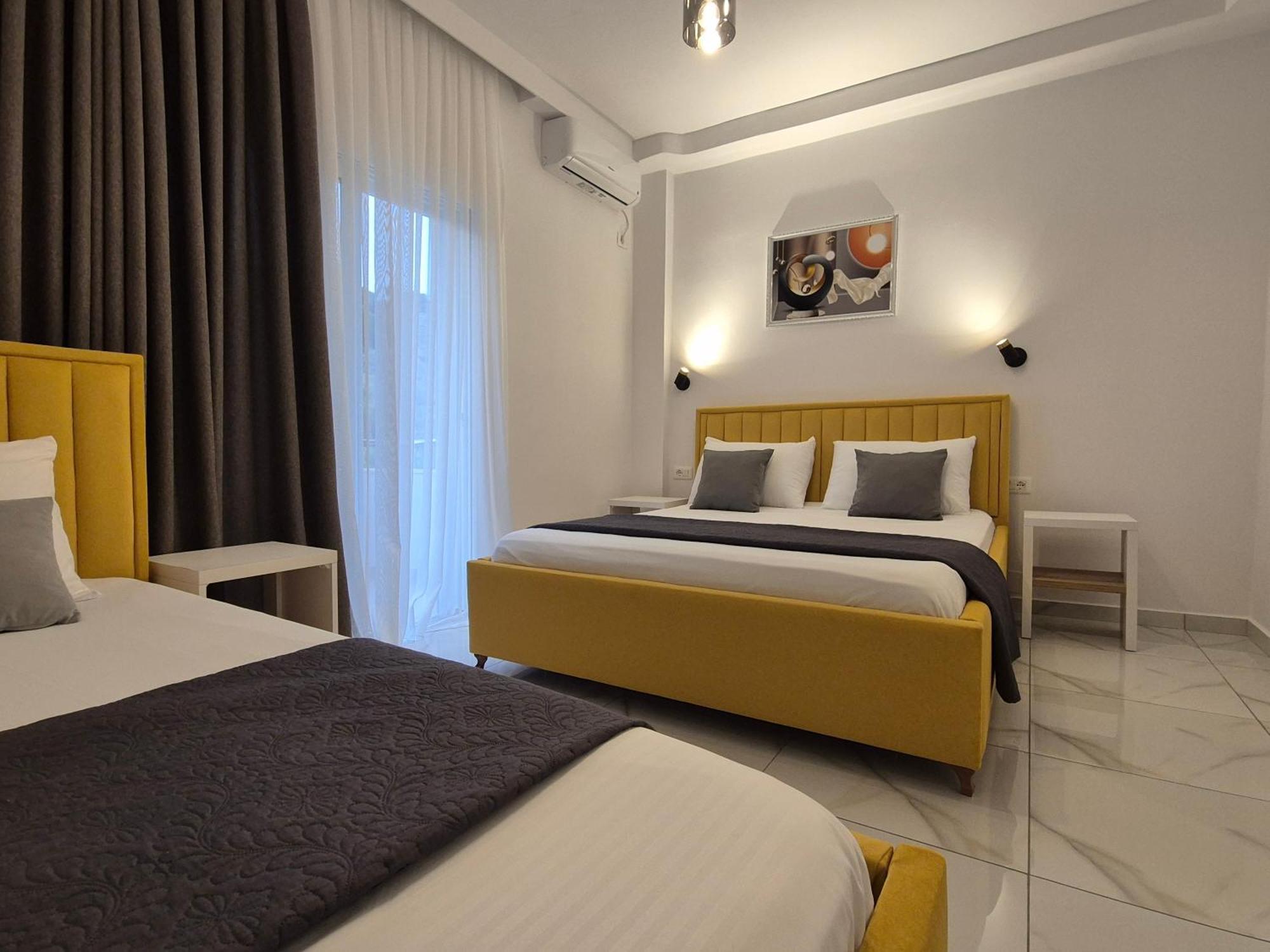 Villa Marsal Sarandë Exterior foto