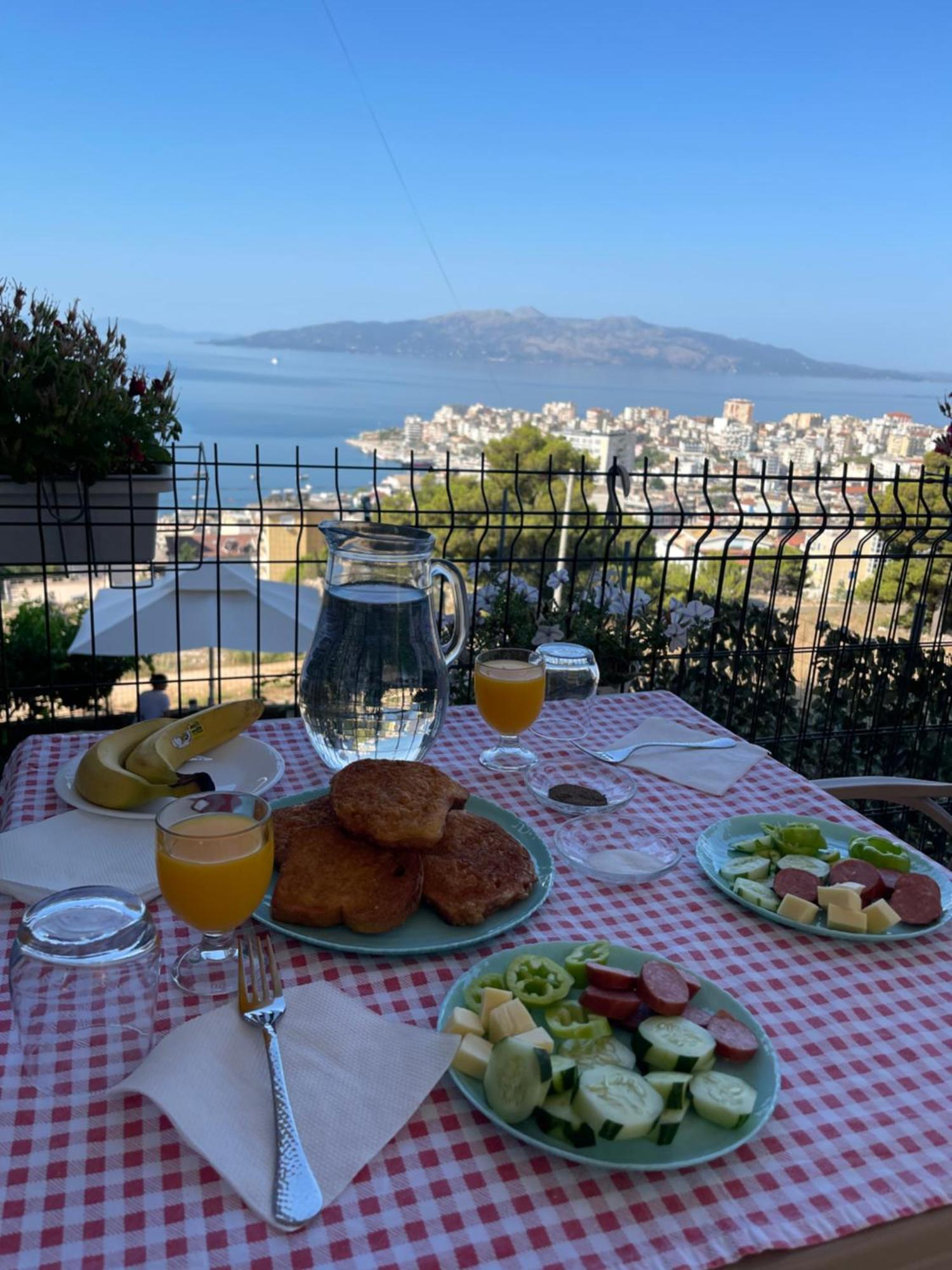 Villa Marsal Sarandë Exterior foto