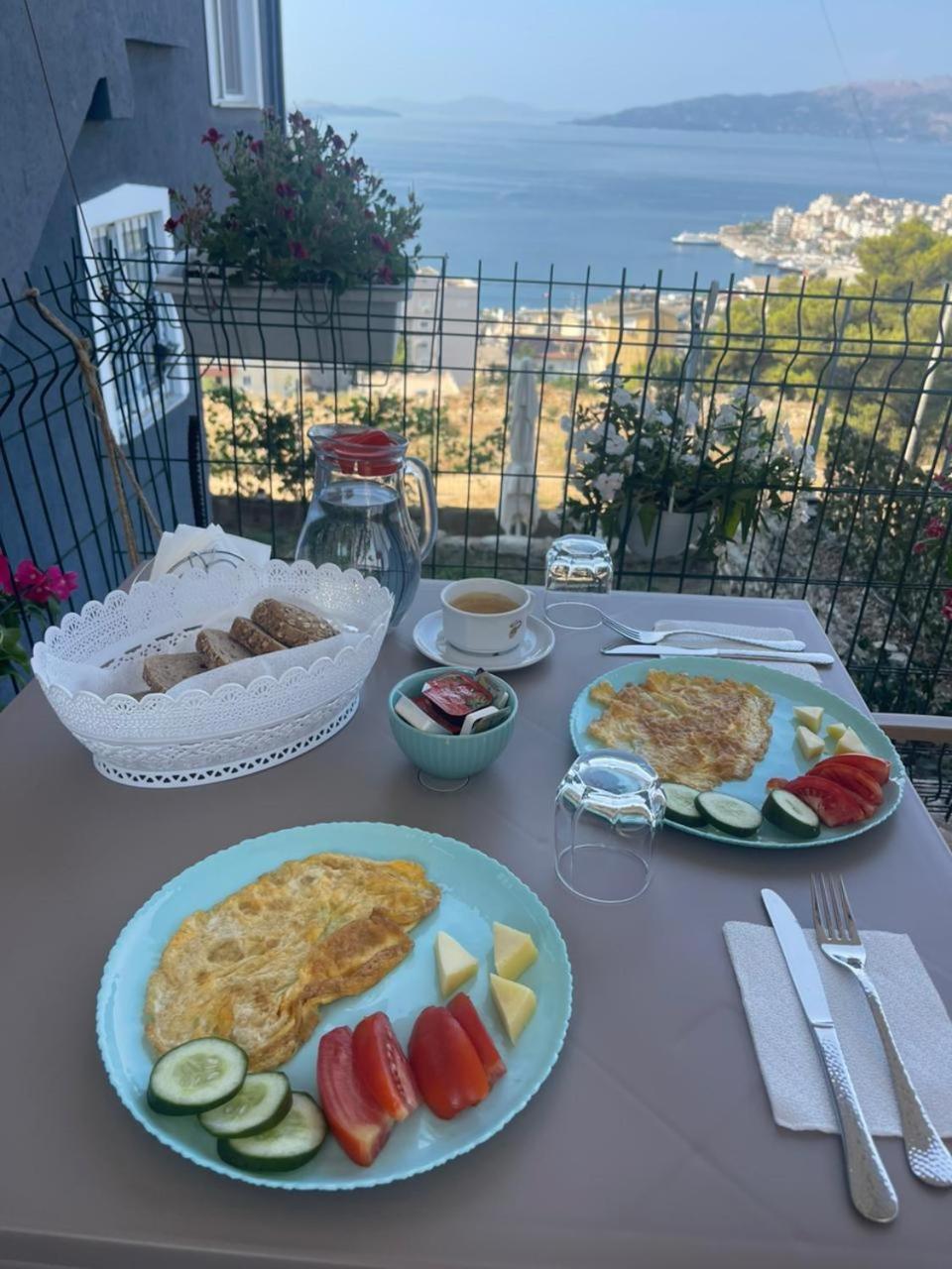 Villa Marsal Sarandë Exterior foto